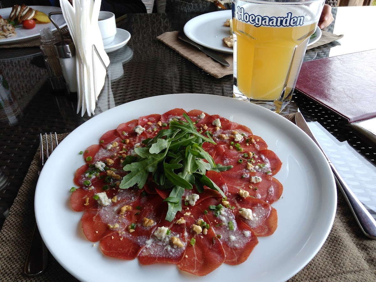 Лілея — Restaurant